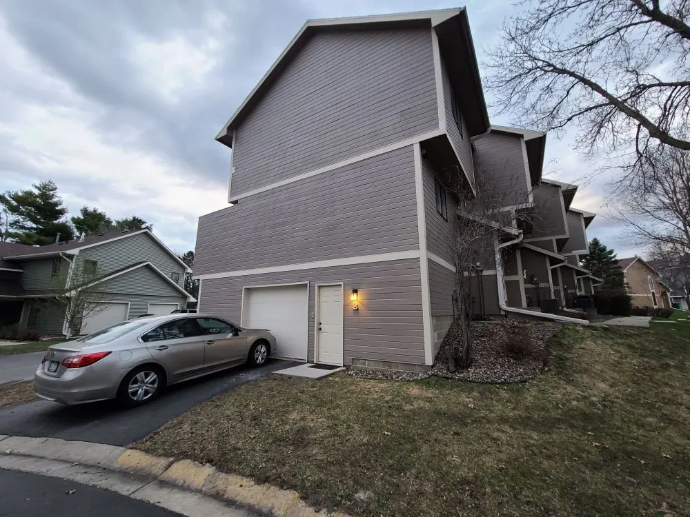 Slide of JTL Custom Construction