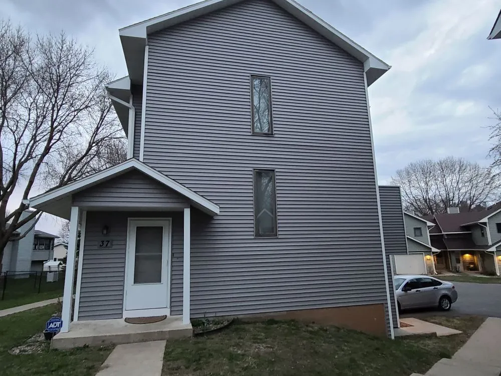 Slide of JTL Custom Construction