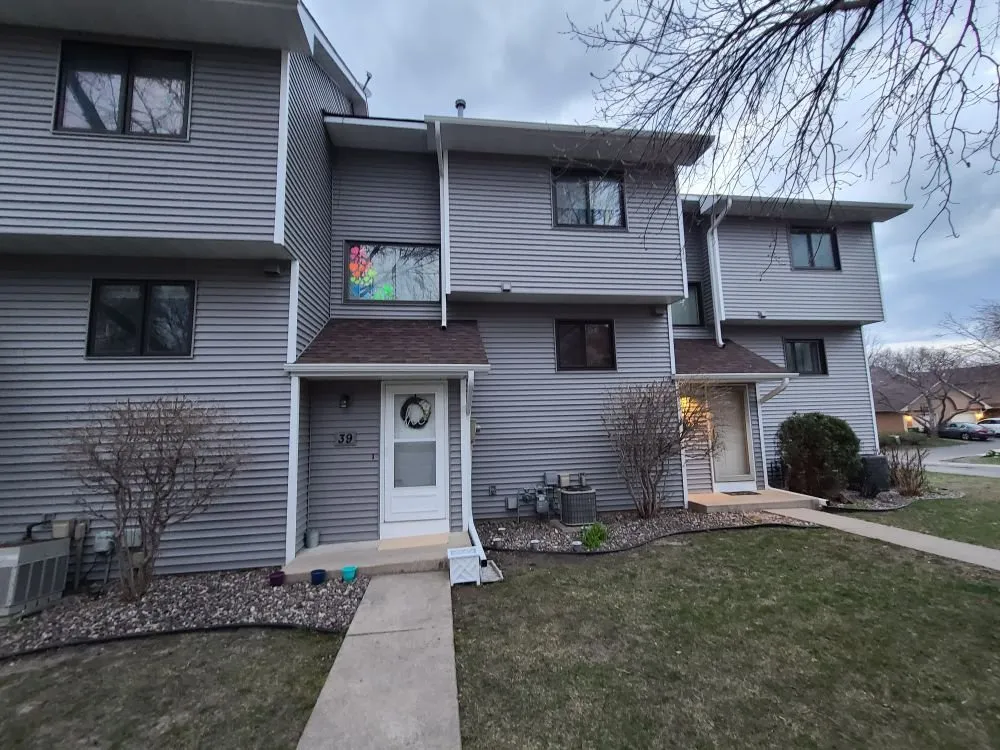 Slide of JTL Custom Construction