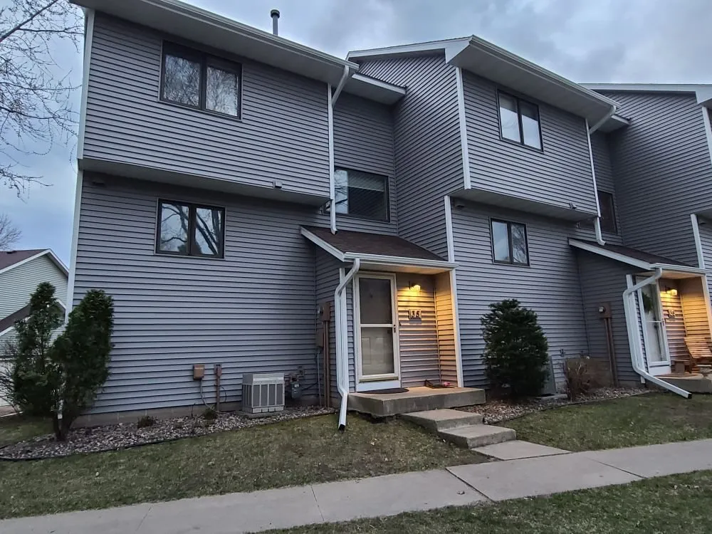 Slide of JTL Custom Construction