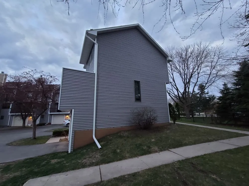 Slide of JTL Custom Construction