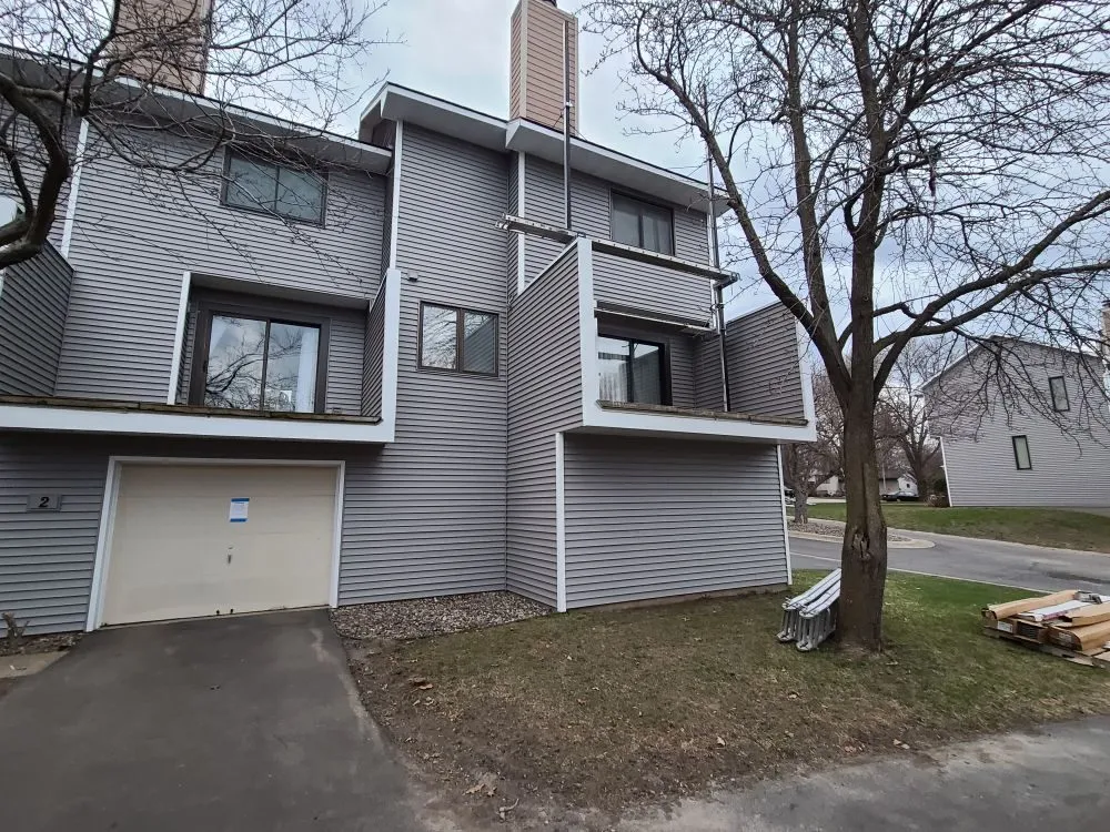 Slide of JTL Custom Construction