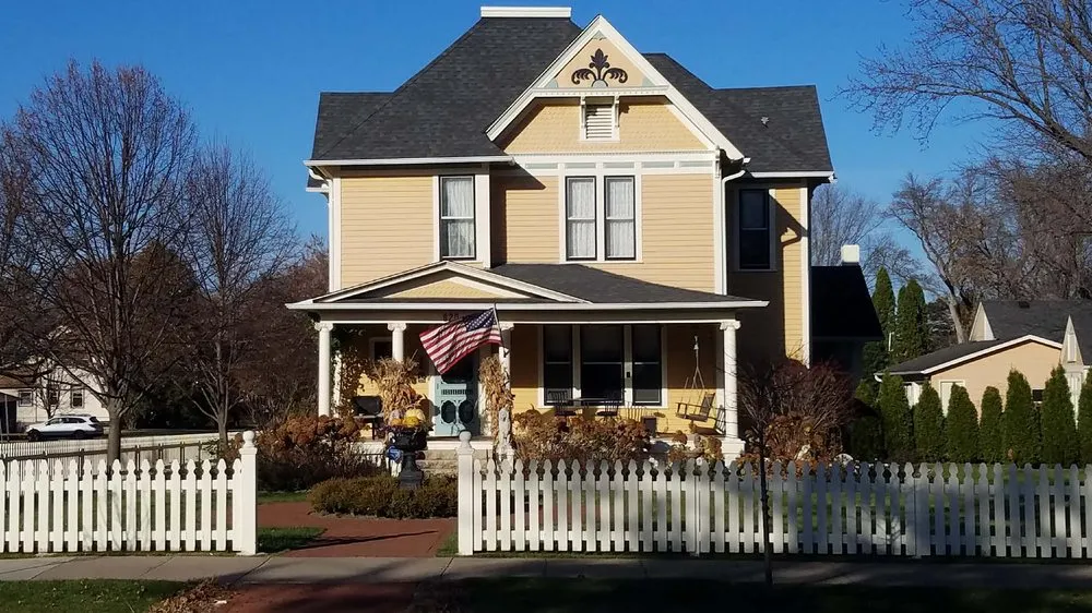 Slide of JTR Roofing