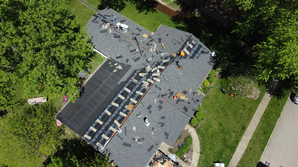 Slide of J&U Roofing