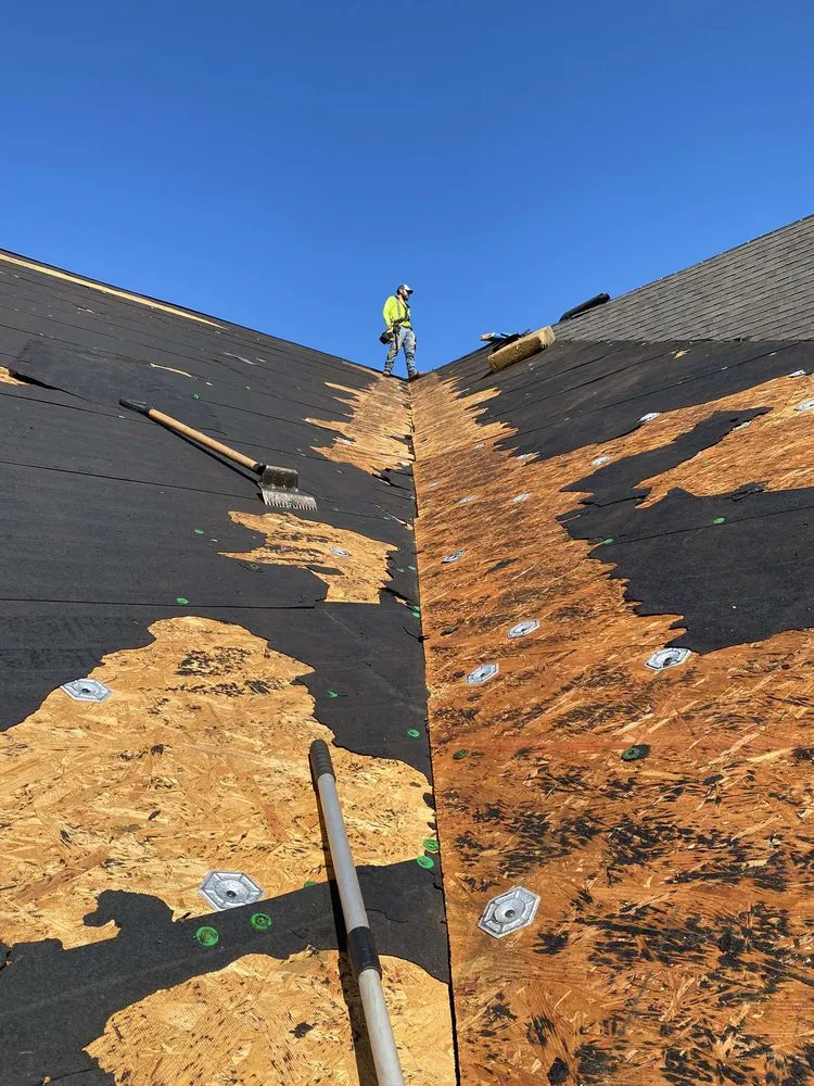 Slide of Juan Roofing