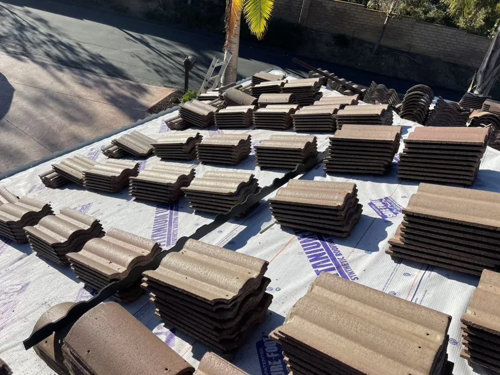 Slide of Juan's Pro Roofers