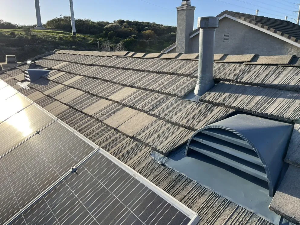 Slide of Juan's Pro Roofers