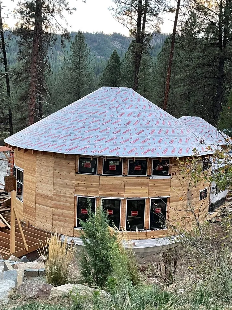 Slide of Juan’s Roofing