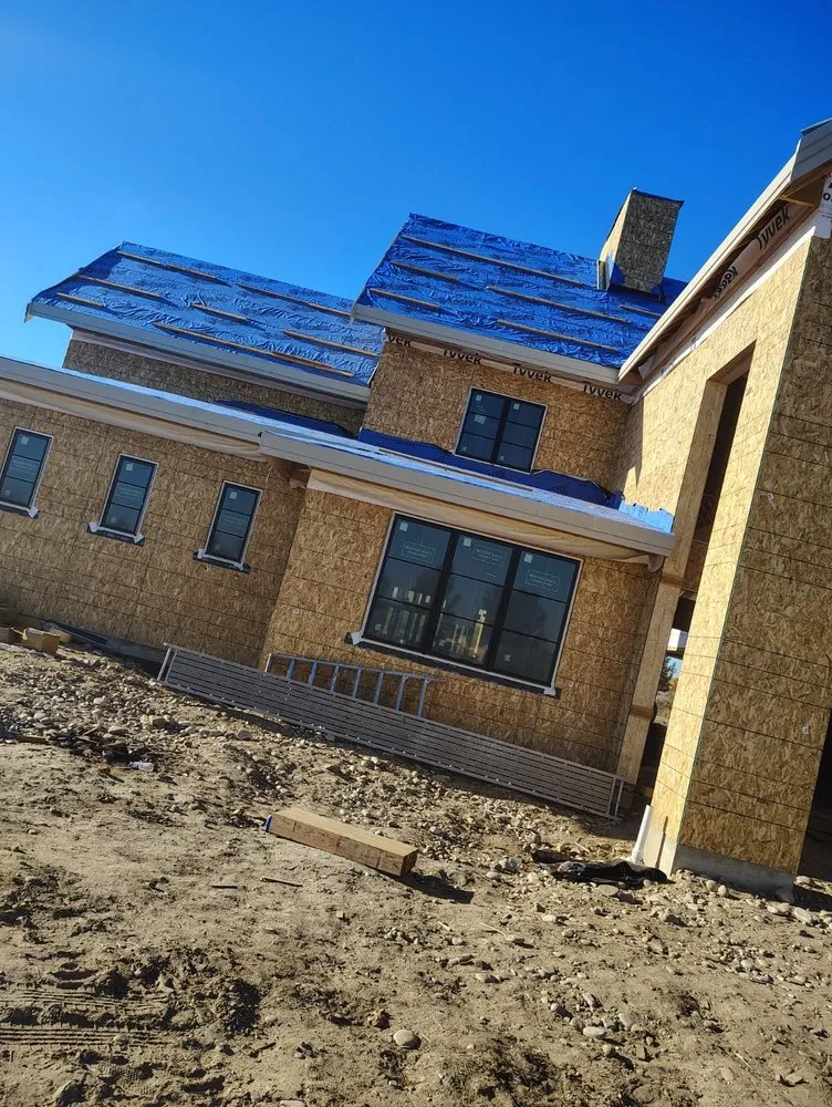 Slide of Juan’s Roofing