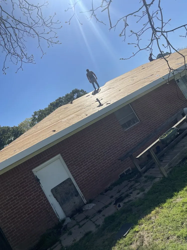 Slide of Juarez C&M Services