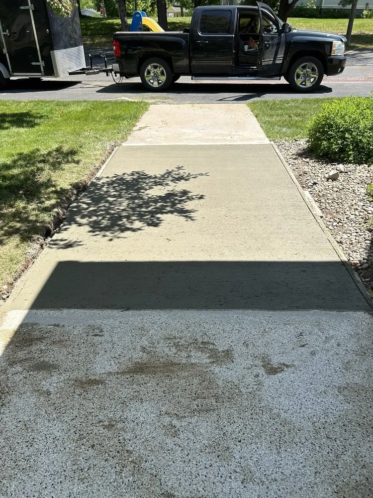 Top-rated roof installation same-day service in Hancock, WI by Juarez Concrete & Construction