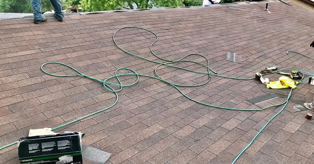 Slide of Juarez Roofing