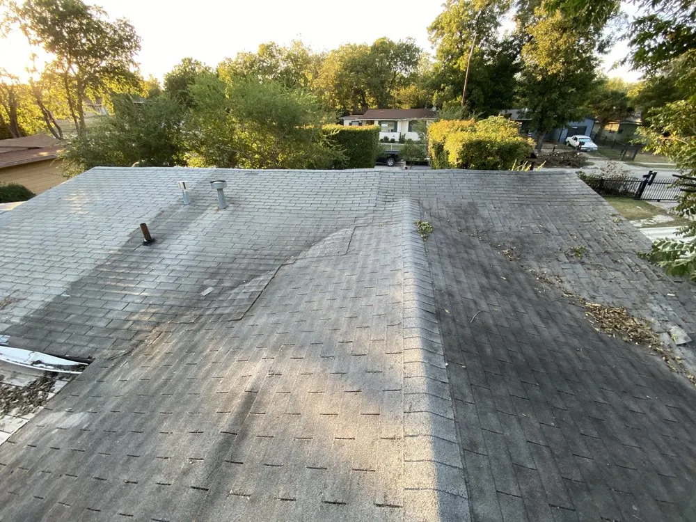 Slide of Juarez Roofing