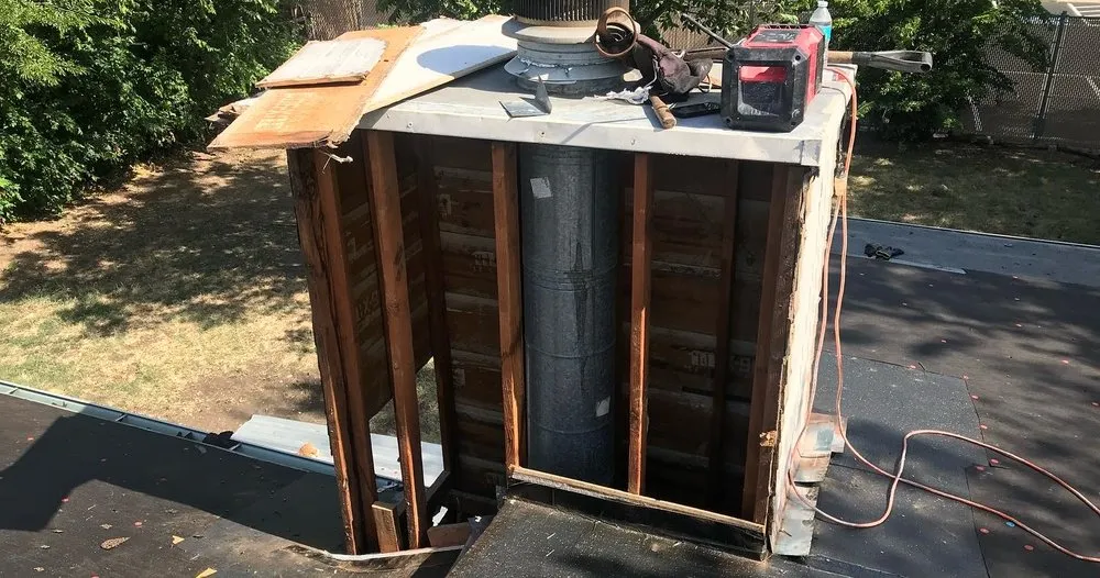 Slide of Juarez Roofing