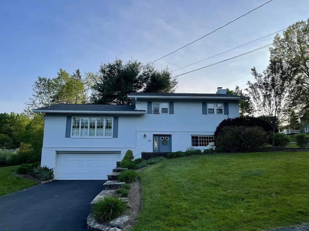 Professional roof inspection with free inspection in North Abington Township, PA by Judge Brothers