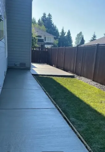 Slide of Julians contractor