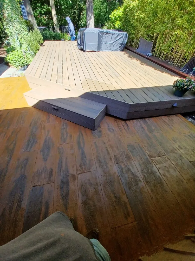 Slide of Julians contractor