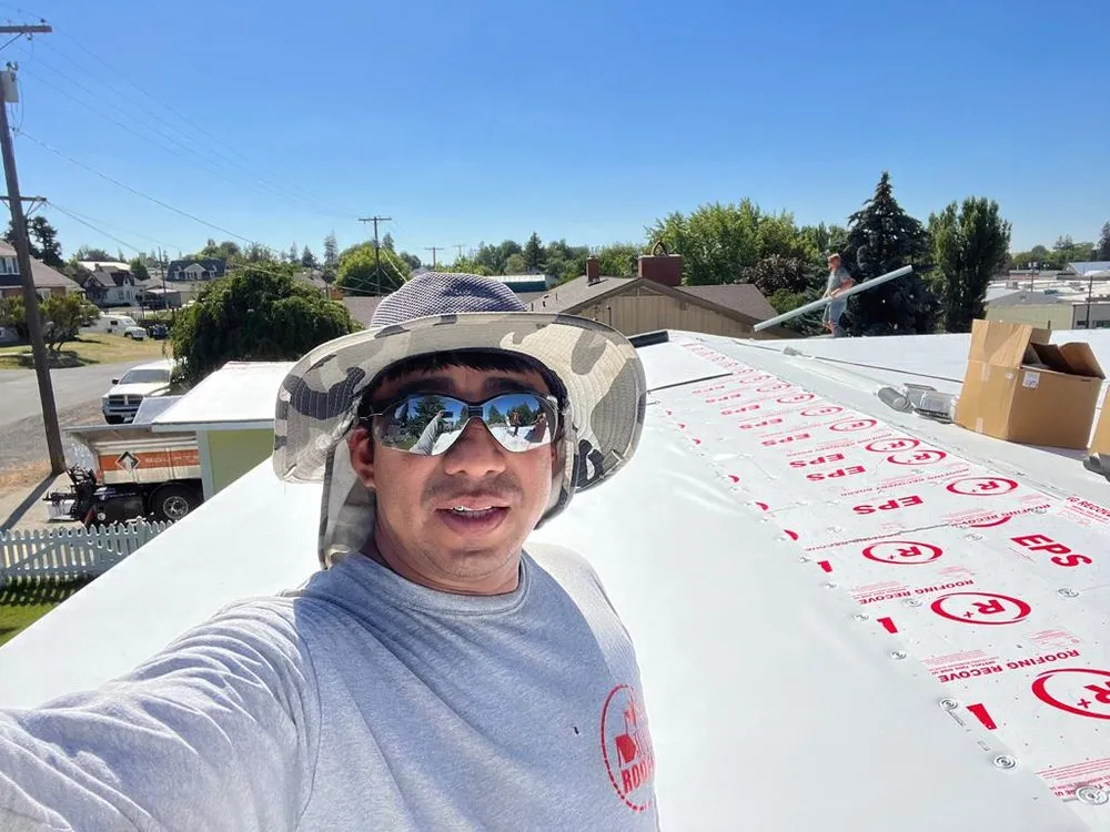 Slide of Julio’s Roofing