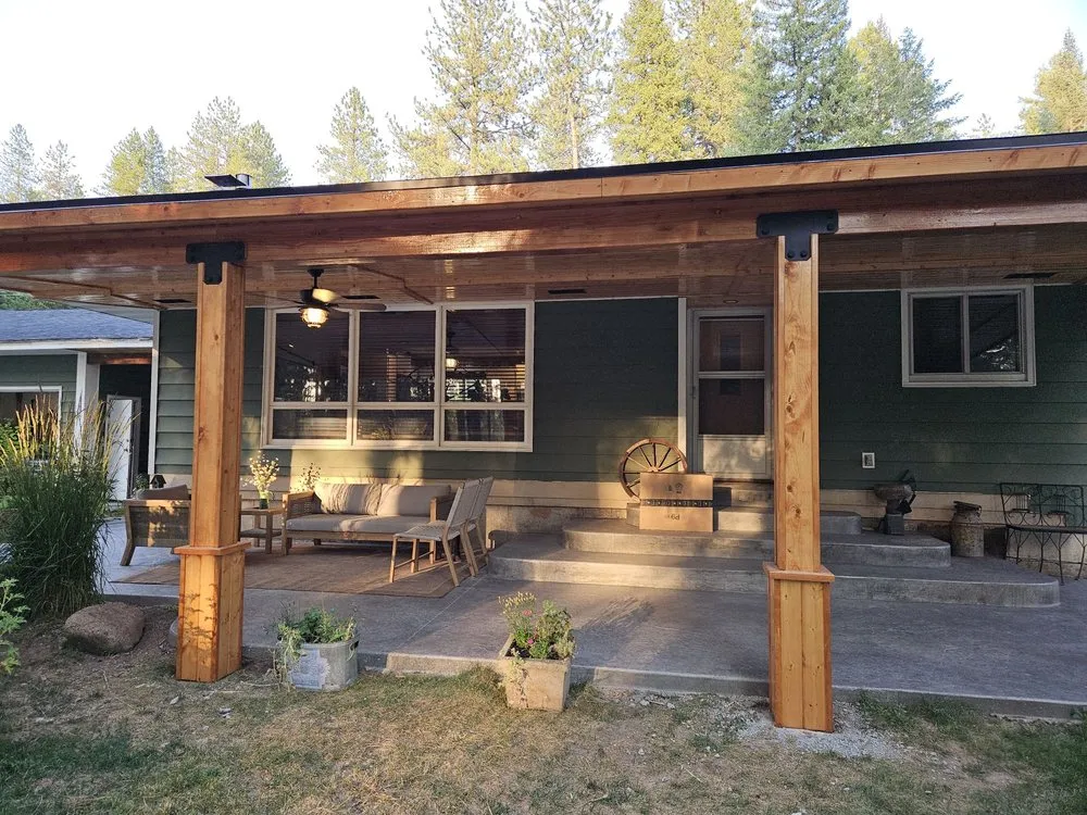 Slide of Julio’s Roofing