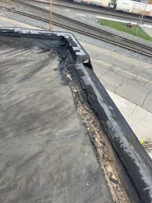 Jumar Roofing & more Logo