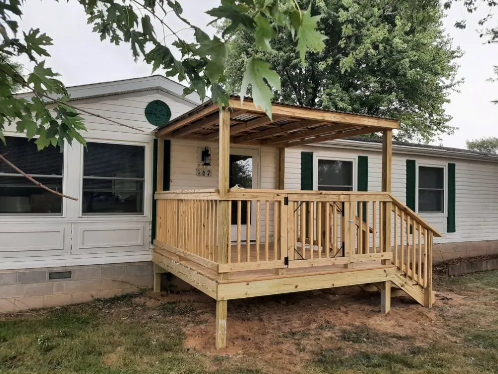 Trusted roof repair in Missouri, MO by Junk Monkeys