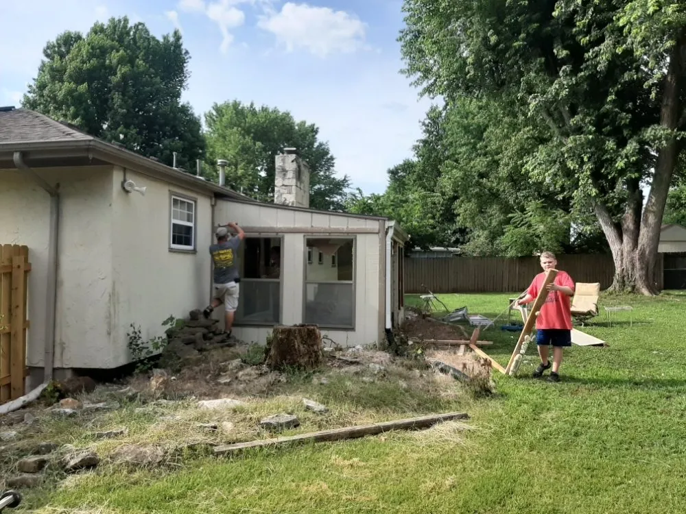 Licensed roof installation same-day service across Missouri, MO - Junk Monkeys