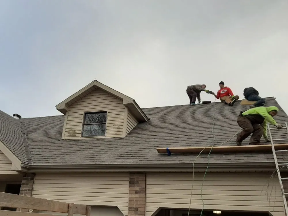 Trusted storm damage roof repair experts serving Missouri, MO - Junk Monkeys