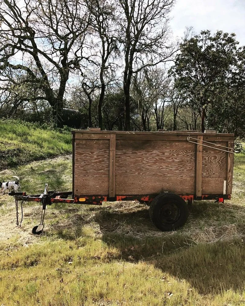 Slide of Junkology Hauling