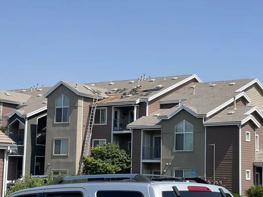 Just Rite Roofing & Exteriors Logo