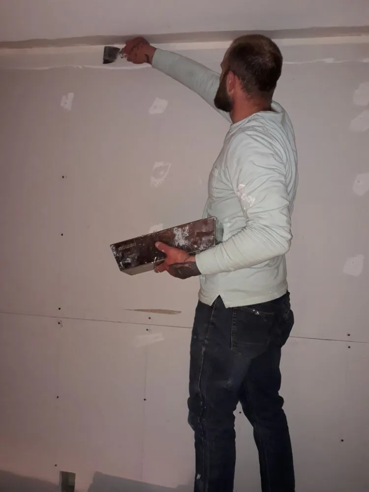 Slide of Justin Brown & Son's Construction