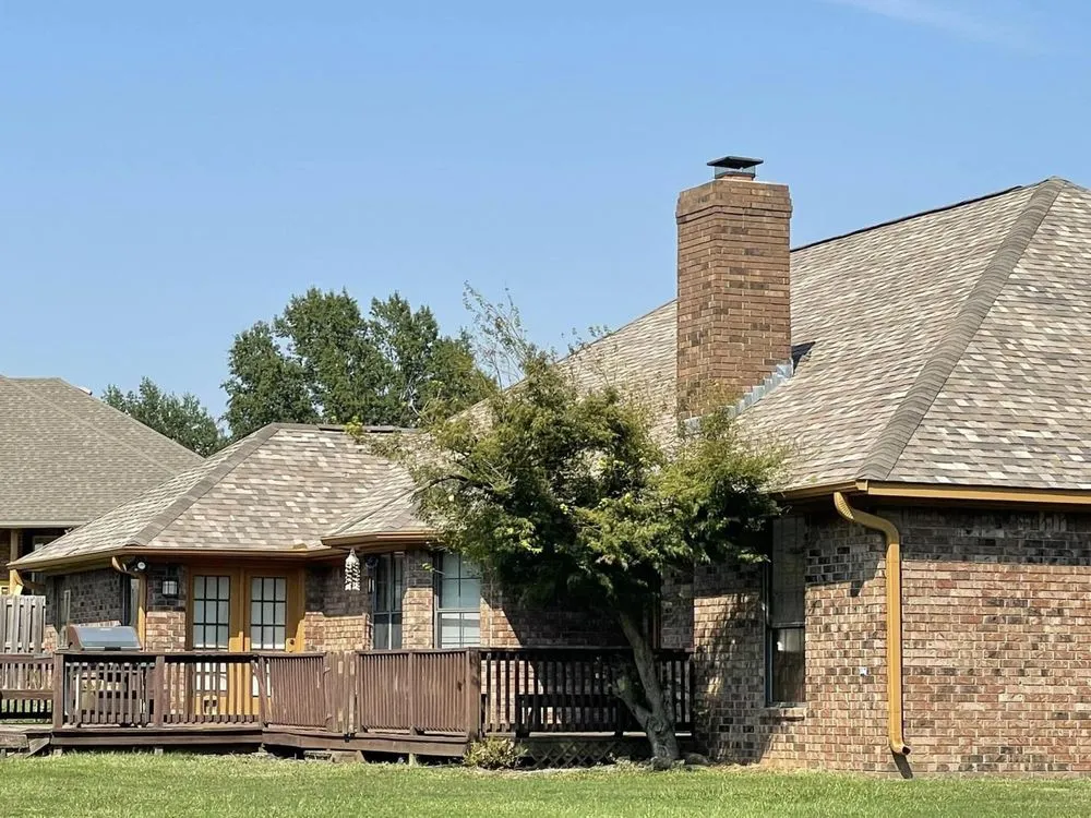 Slide of Justin Dye Roofing