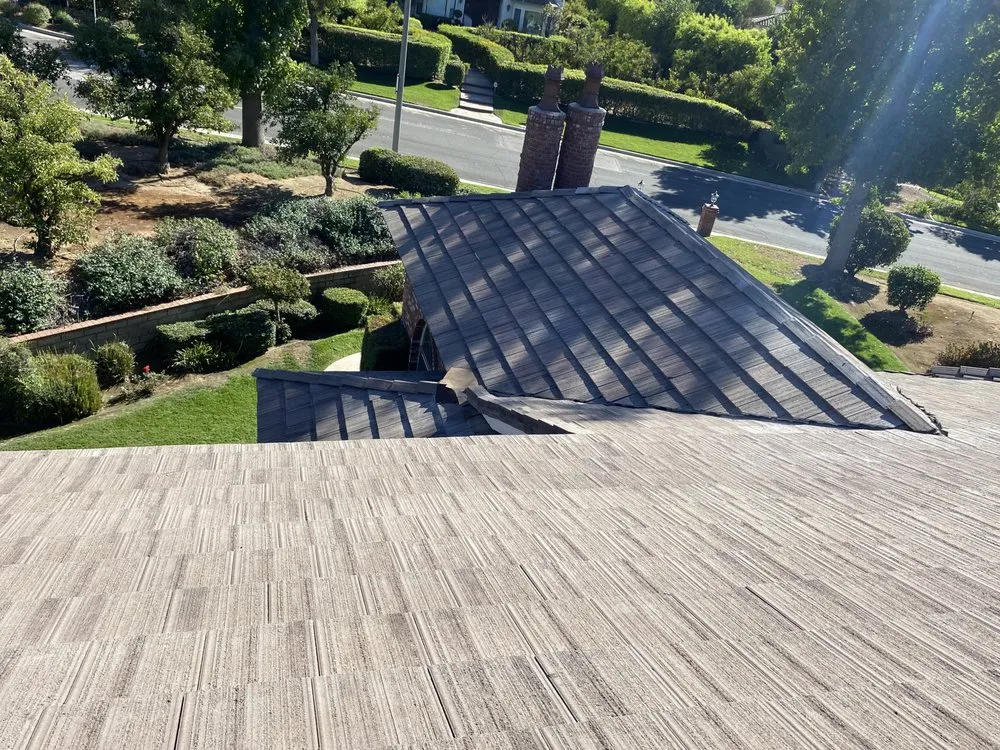 Slide of JUVA Roofing