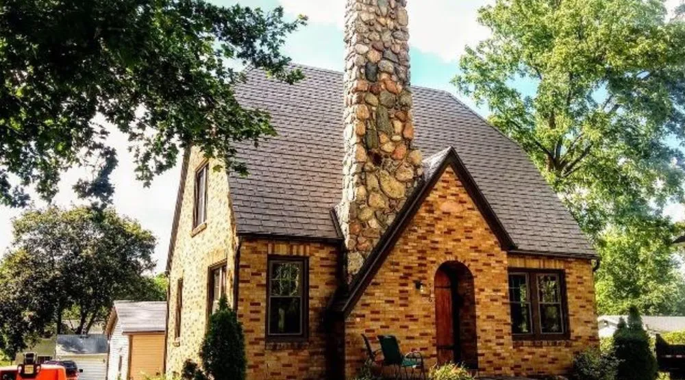 Slide of JV Home Improvements