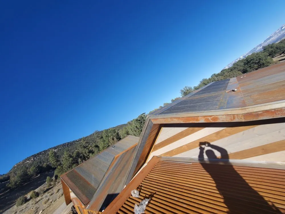 Slide of JV Roofing and Home Repair