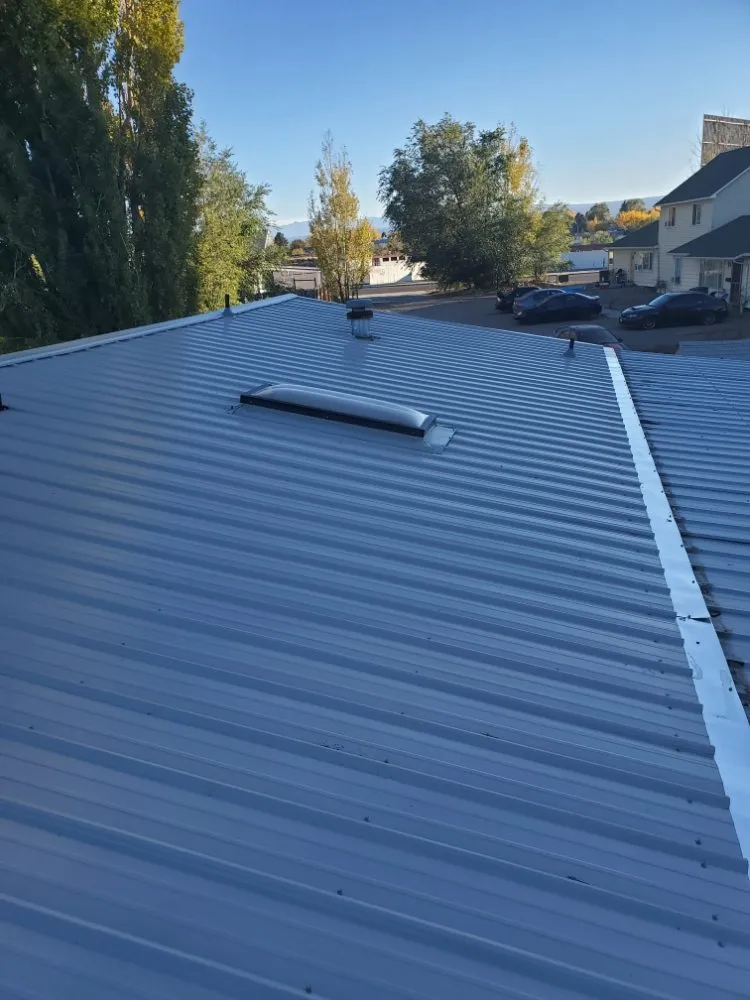 Slide of JV Roofing and Home Repair