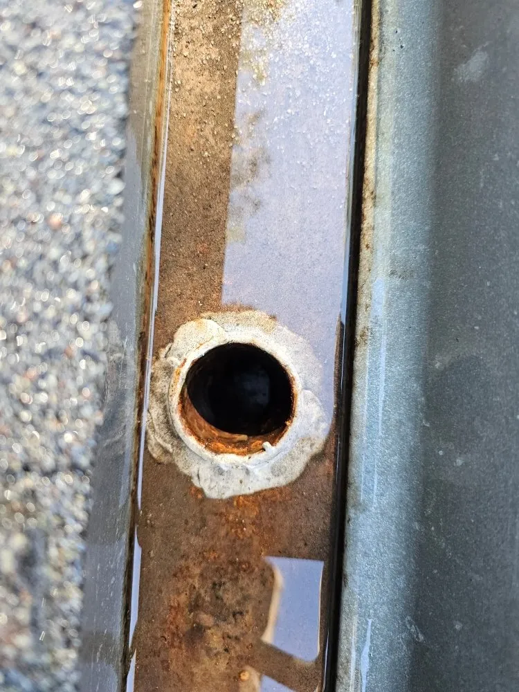 Slide of J&V Roofing Service