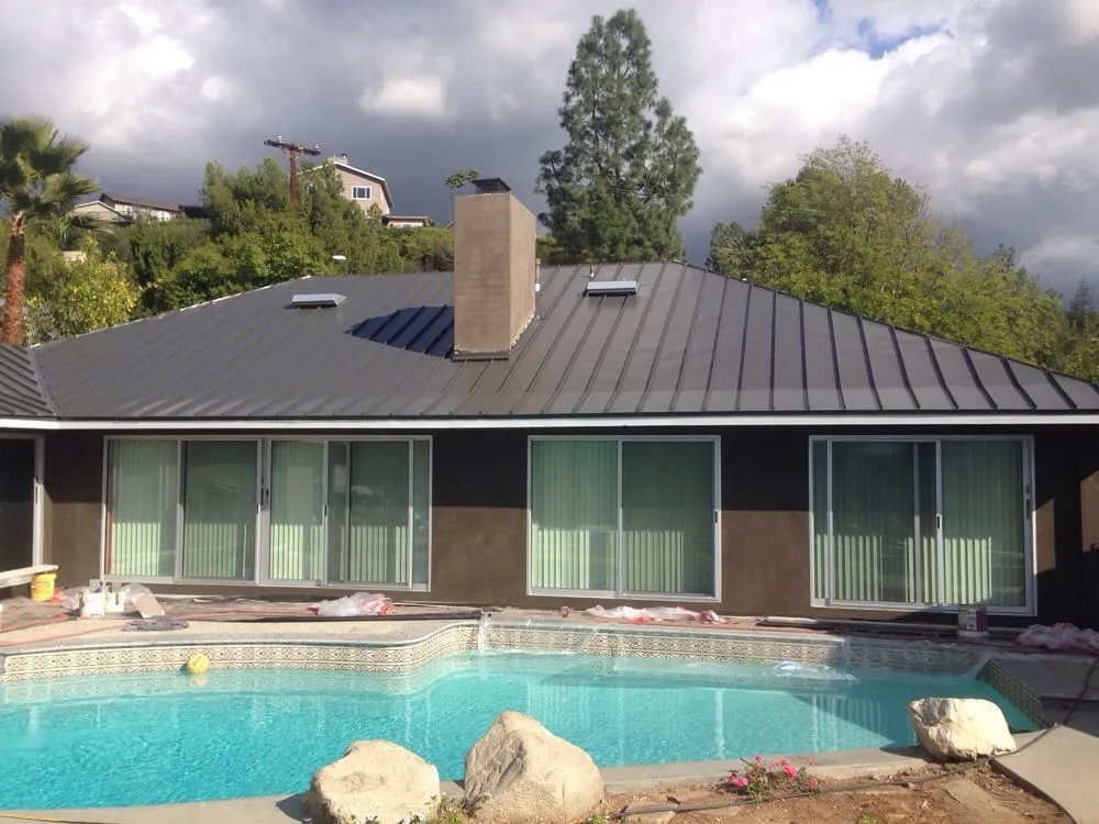 Slide of JW Roofing Services