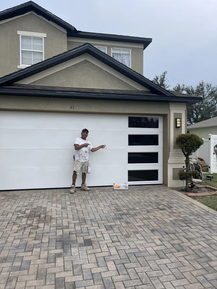 Slide of JYR Painting Service