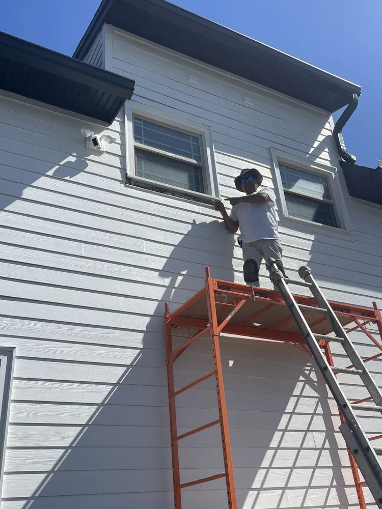 Slide of JYR Painting Service