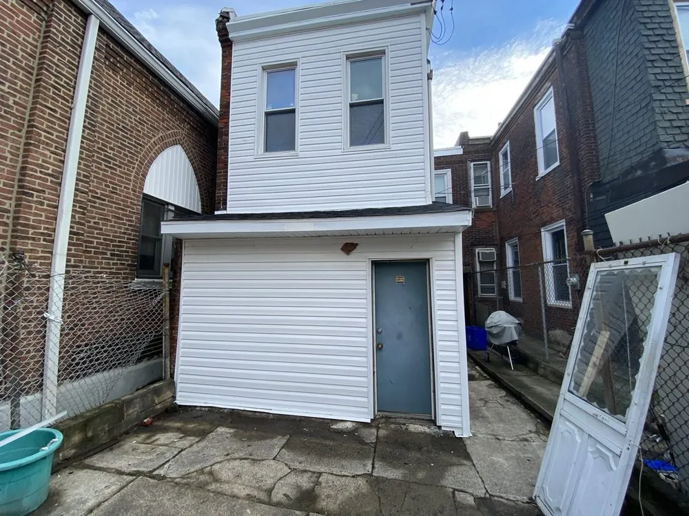 Slide of JZM Roofing and Construction