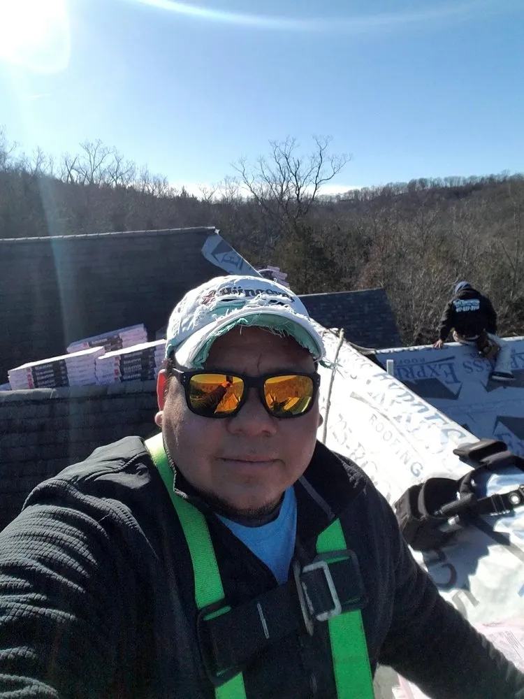 Slide of K & B Roofing and Repairs