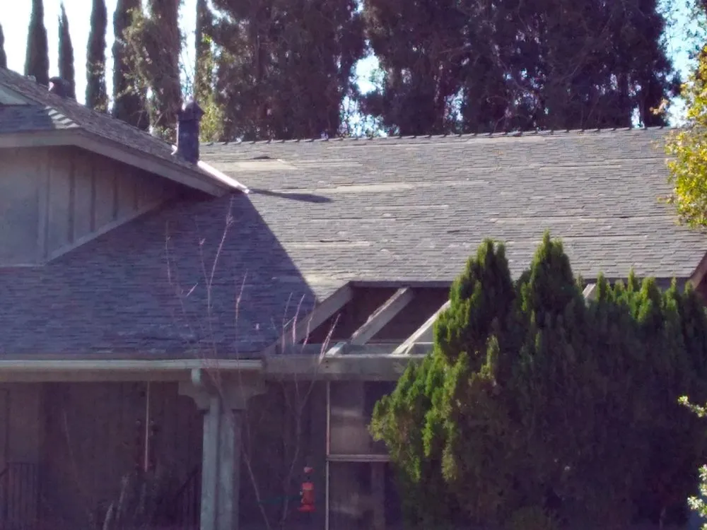 Slide of K & H Roofing