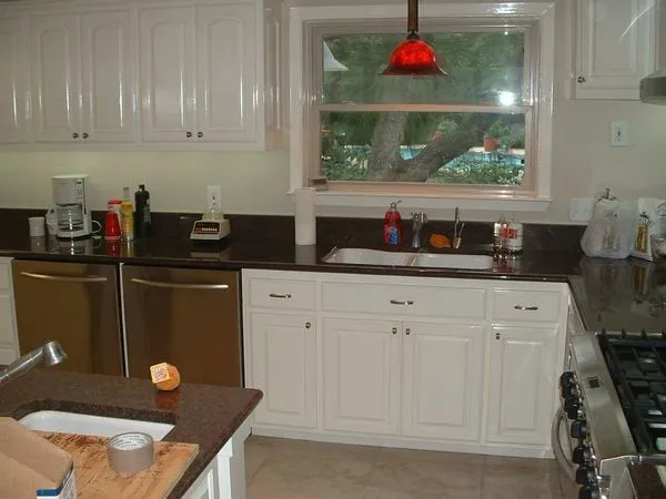 Slide of K & M Contracting