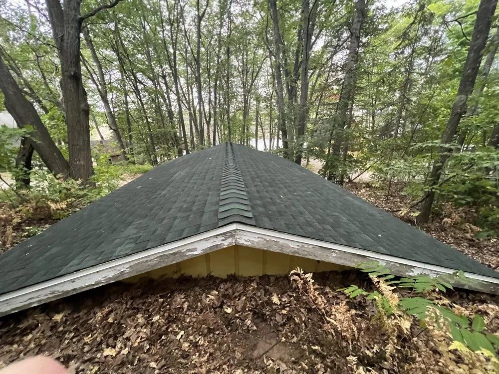 Slide of K & M Roofing