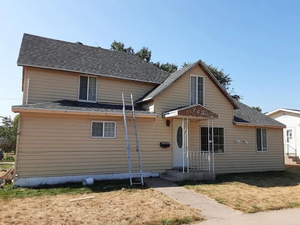 Slide of K & W Construction