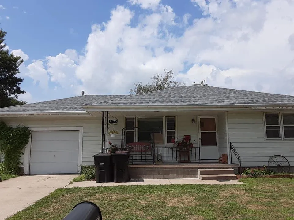 Slide of K & W Construction