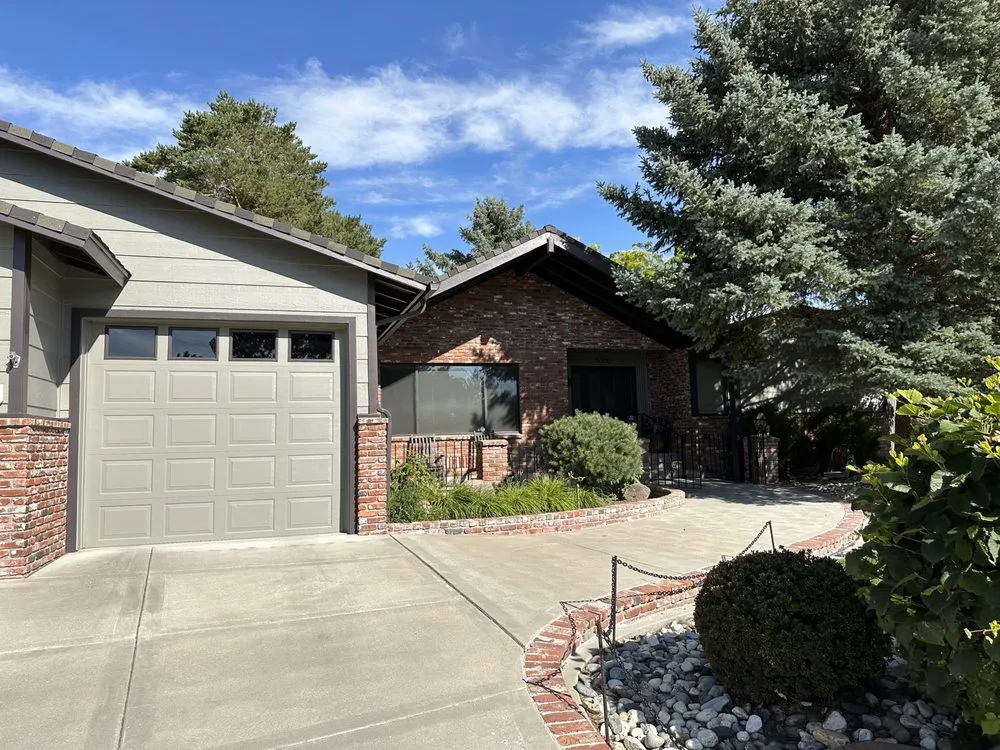 Slide of K-CO Construction