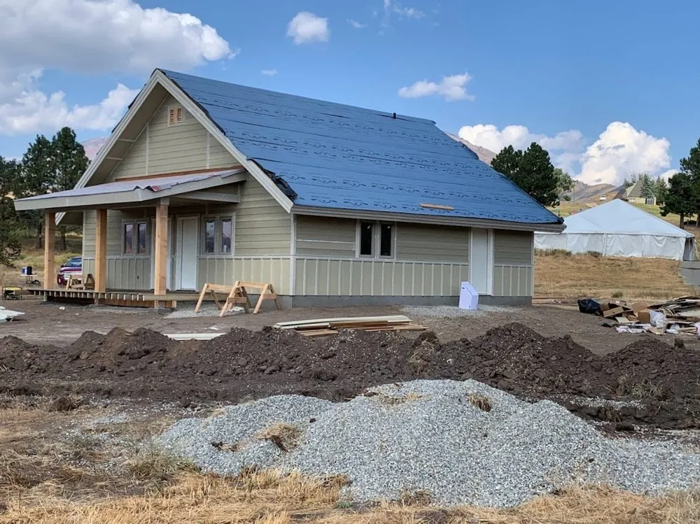 Slide of K D Roofing