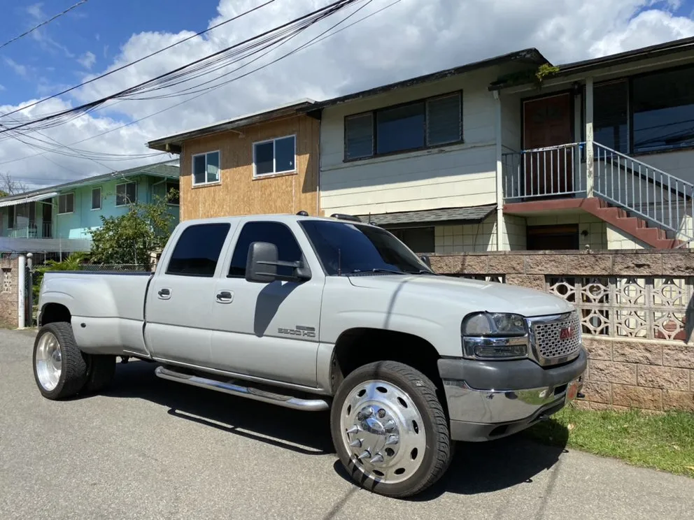 Slide of K&A Roofing