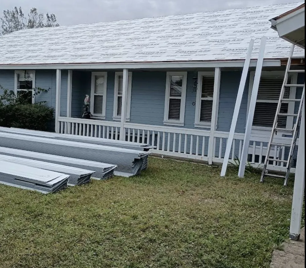 Slide of Kaiser Roofing